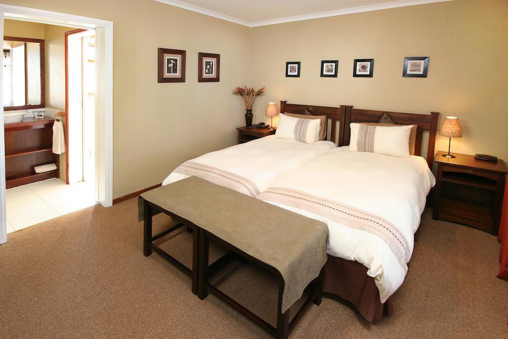 Thatchwood Country Lodge St Francis Bay Eksteriør billede