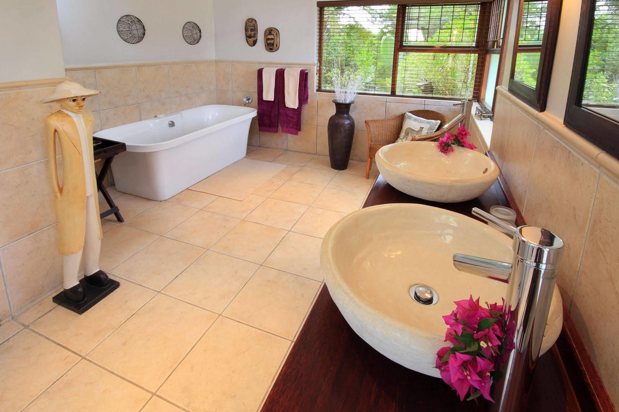 Thatchwood Country Lodge St Francis Bay Eksteriør billede