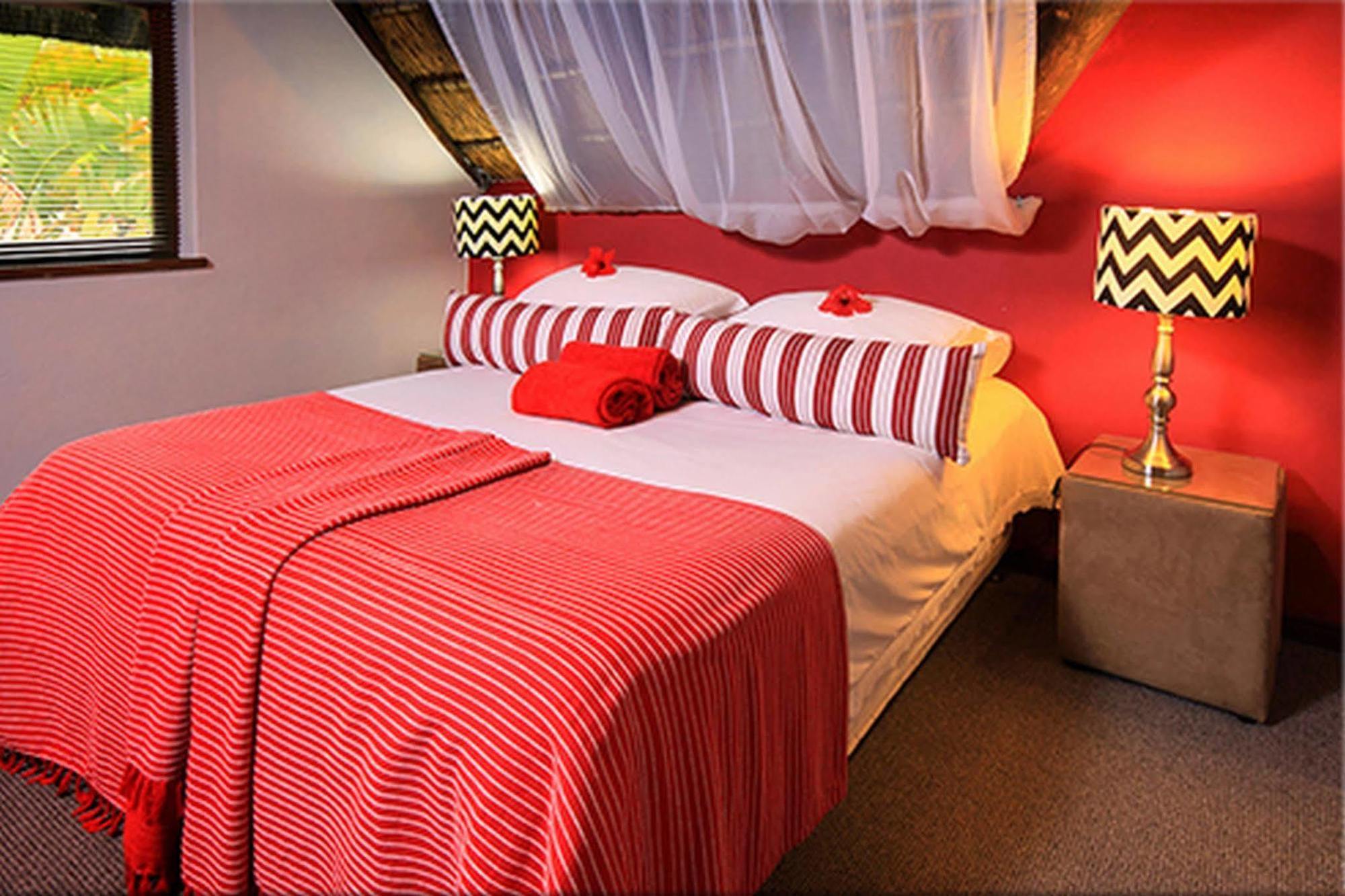 Thatchwood Country Lodge St Francis Bay Eksteriør billede