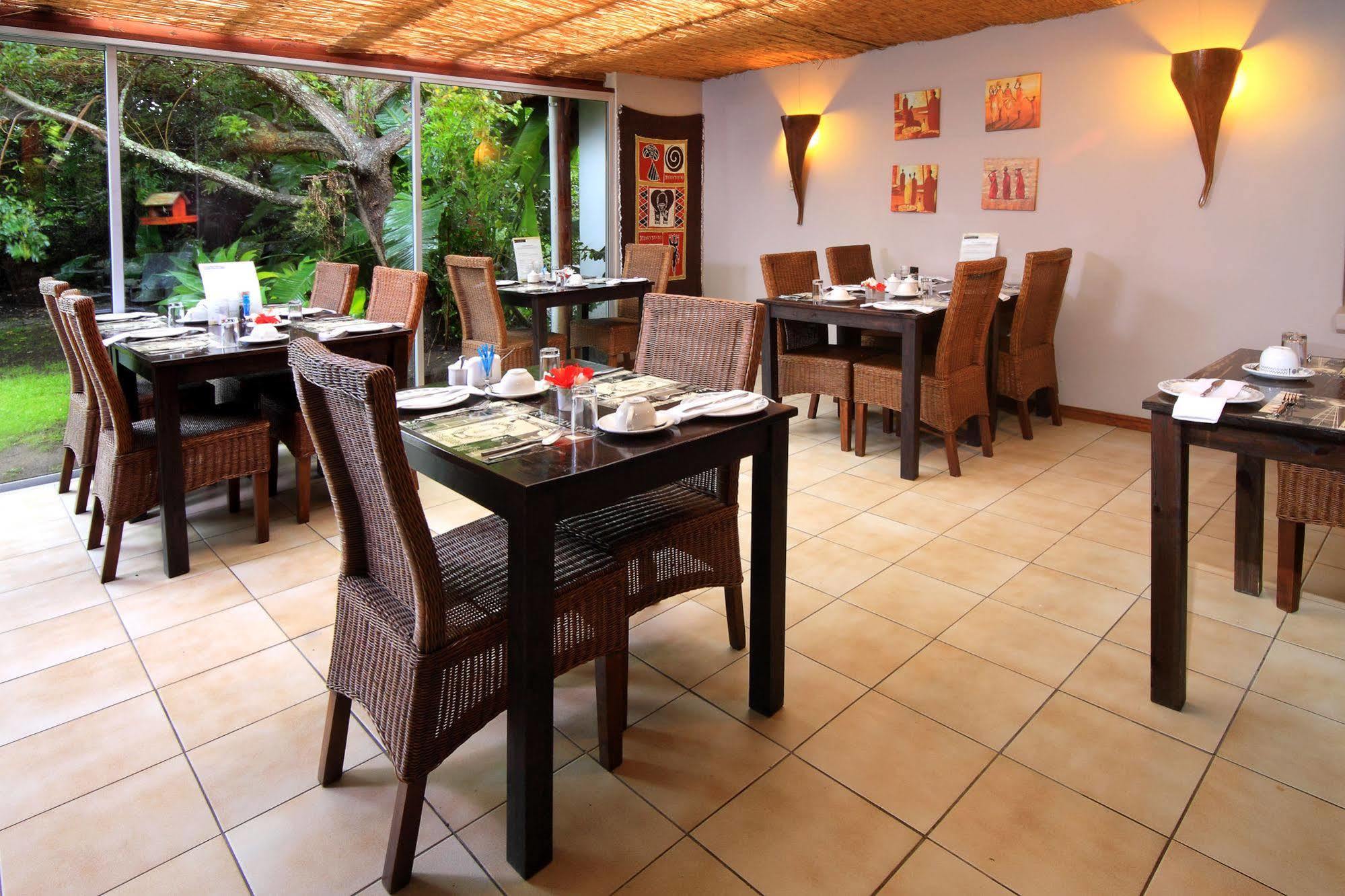 Thatchwood Country Lodge St Francis Bay Eksteriør billede